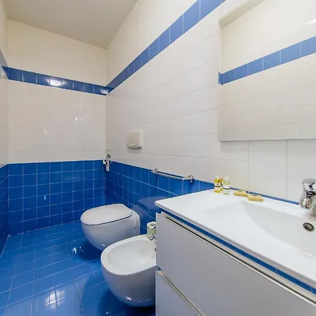 Welc-om Sofia Apartment *
